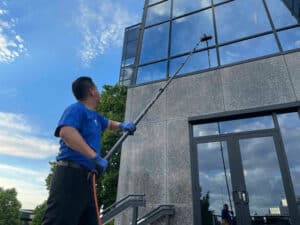 Exterior Pole Window Cleaning